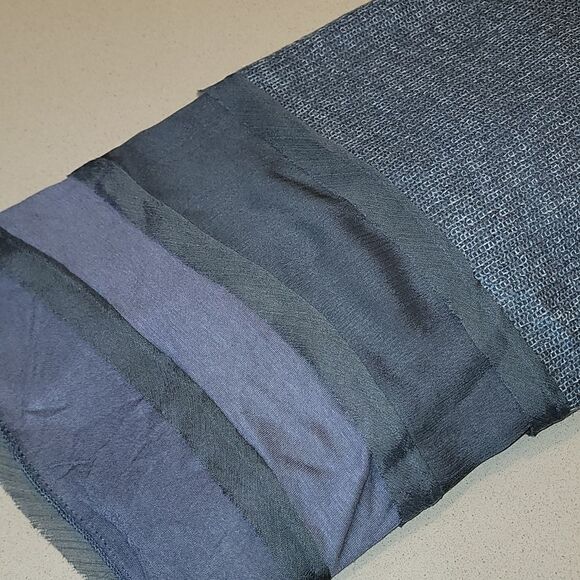 Bohemian Ruffled Blue Gray Color Sweater - Picture 9 of 11